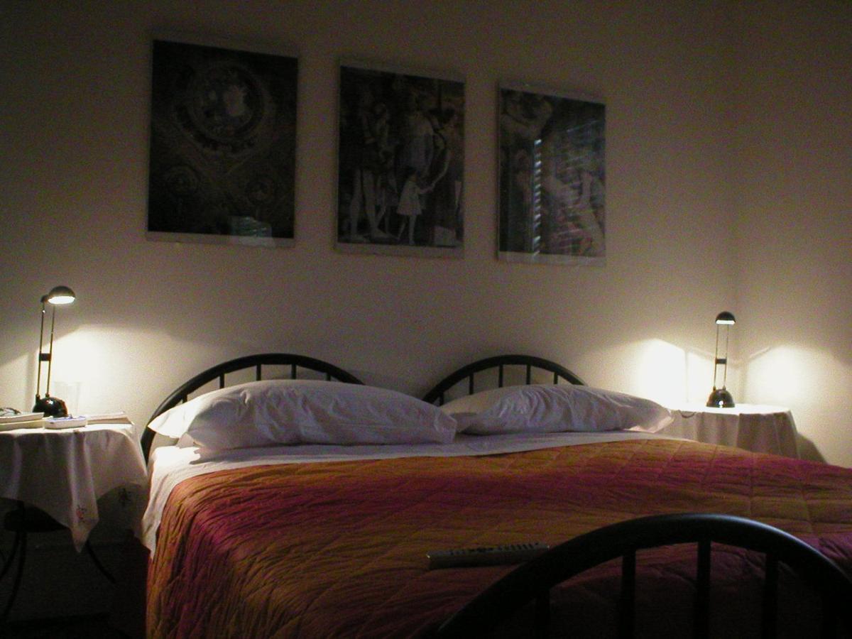 La Buonanotte Guesthouse Mantoue Extérieur photo